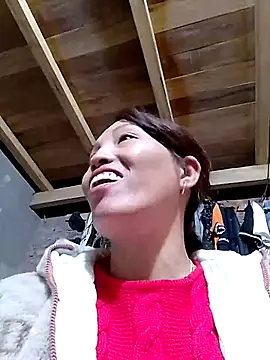 Gummiesu online show from 02.09.26