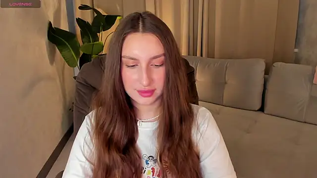 Celine Coello online show from 05.08.26