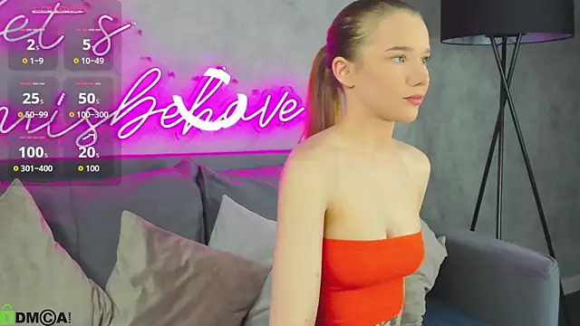 Nicole Vasquez online show from 03.13.26