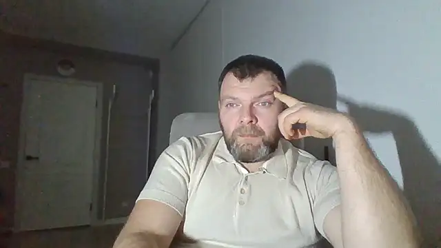 Hot Adonis online show from 01.31.26