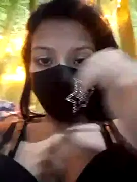 Snapshot of Maliha_Chowdhury chatting on 05.11.26 Maliha Chowdhury online show from 05.11.26