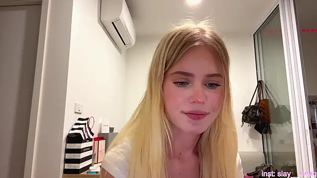 Snapshot of Slay_Swag chatting on 03.02.26 Slay Swag online show from 03.02.26