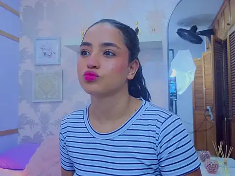 Emma Thompssonn online show from 03.09.26