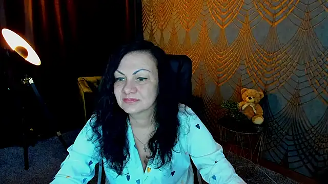 IrissMoon online show from 05.31.26