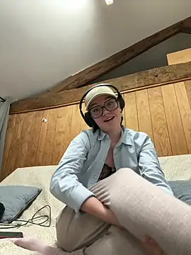 Snapshot of ju_juliette chatting on 03.11.26 ju juliette online show from 03.11.26