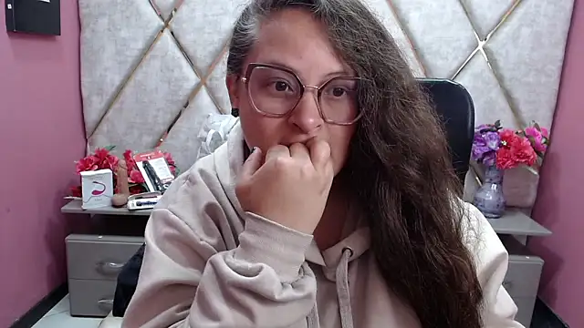 Sarah Boobs  online show from 02.06.26