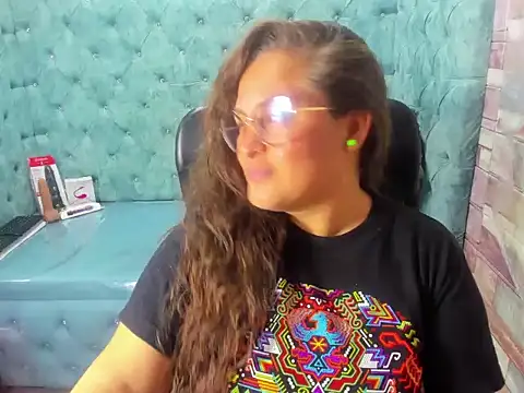 Sarah Boobs  online show from 04.15.26