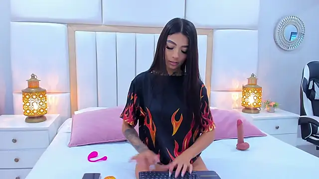 AbannyRogerss online show from 04.14.26