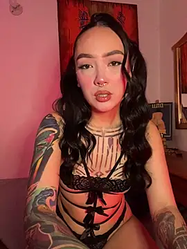 Snapshot of PUFF_BUNNY chatting on 02.28.26 PUFF BUNNY online show from 02.28.26