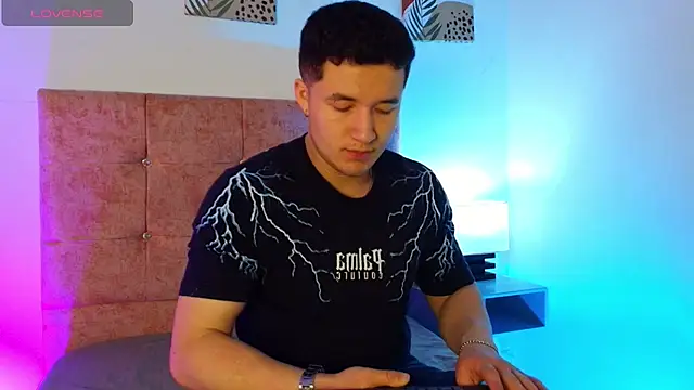 Alexander Connor online show from 03.13.26