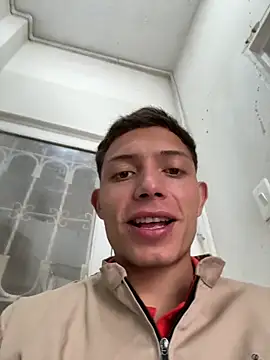 santiObrero online show from 06.05.26