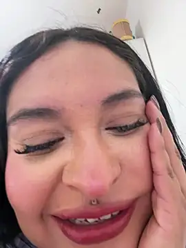 Nailealipsglossy online show from 01.19.26