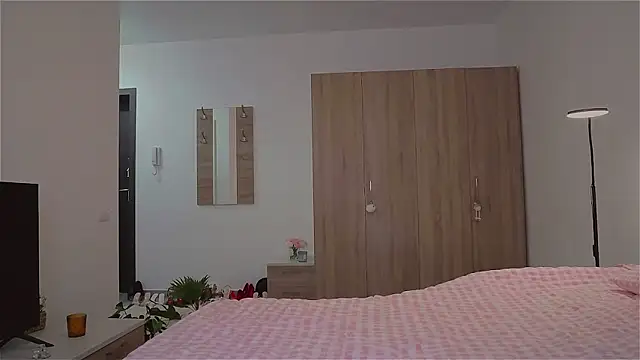 Snapshot of AyanaLys chatting on 02.01.26 AyanaLys online show from 02.01.26