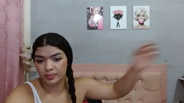 Pamela Adloon online show from 03.12.26