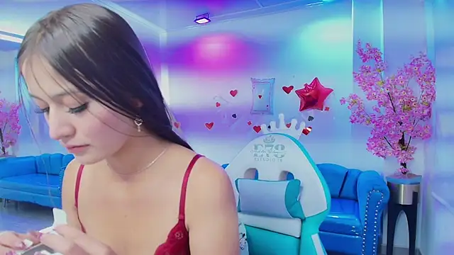 Snapshot of Zoe_swan chatting on 02.25.26 Zoe swan online show from 02.25.26