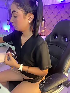 Auri   online show from 03.28.26