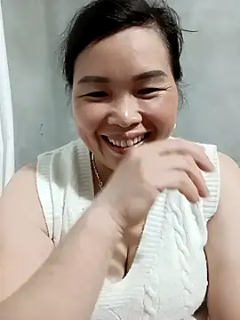 Snapshot of nana_nana99 chatting on 05.11.26 nana nana99 online show from 05.11.26
