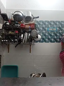 Hot-Tinaa online show from 03.24.26