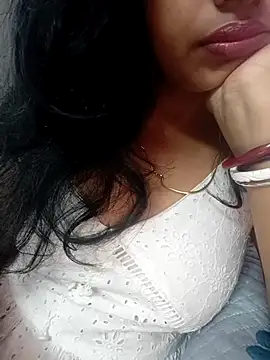 Hot-Tinaa online show from 04.03.26