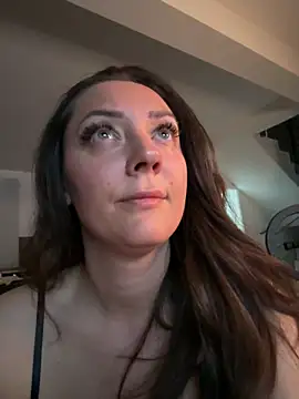 Snapshot of 21tweetypie21 chatting on 04.10.26 21tweetypie21 online show from 04.10.26