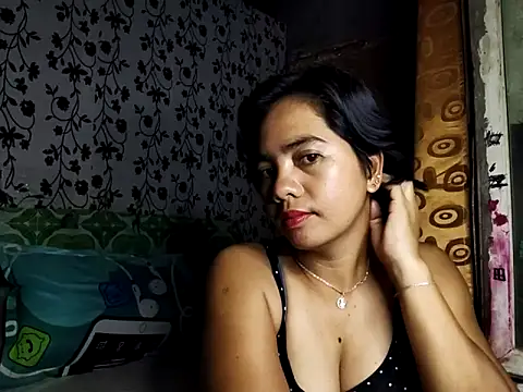 Snapshot of LoveSammantha24xxx chatting on 04.25.26 LoveSammantha24xxx online show from 04.25.26