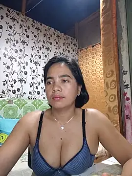 Snapshot of LoveSammantha24xxx chatting on 06.22.26 LoveSammantha24xxx online show from 06.22.26