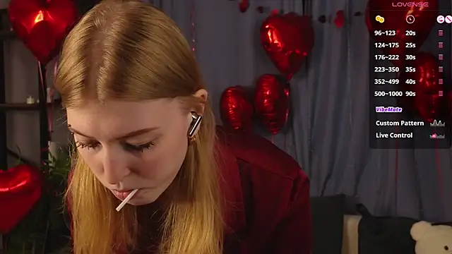 LanaRoxxy online show from 02.15.26