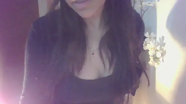 Snapshot of Dolcezzastella chatting on 02.25.26 Dolcezzastella online show from 02.25.26