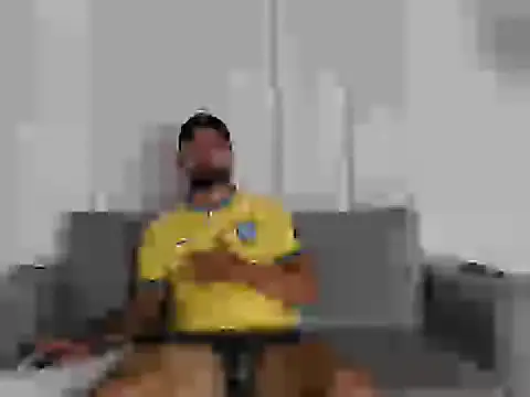 Snapshot of Handsomen69 chatting on 02.13.26 Handsomen69 online show from 02.13.26