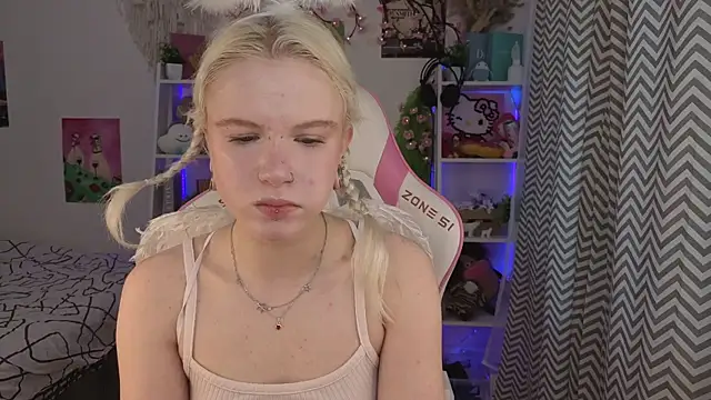 Mia WaterFall online show from 06.05.26