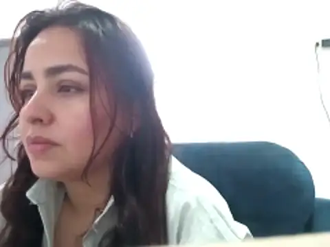 Snapshot of lunitahoney13 chatting on 02.19.26 lunitahoney13 online show from 02.19.26