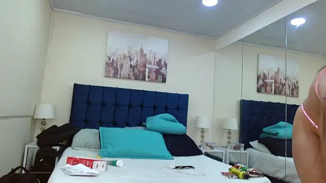 Snapshot of MaddieQuinn chatting on 02.07.26 MaddieQuinn online show from 02.07.26