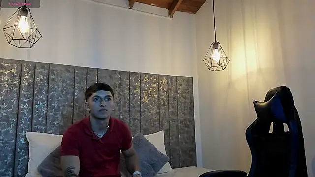 Calvin Hunter online show from 03.08.26