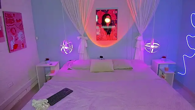 naomi campell online show from 02.27.26