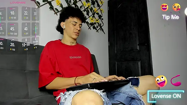 Maxxx bigcockx online show from 03.22.26