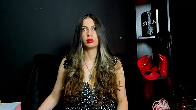 GoddesLeila online show from 07.10.26