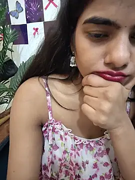 Snapshot of Alisha_Babyy chatting on 07.28.26 Alisha Babyy online show from 07.28.26