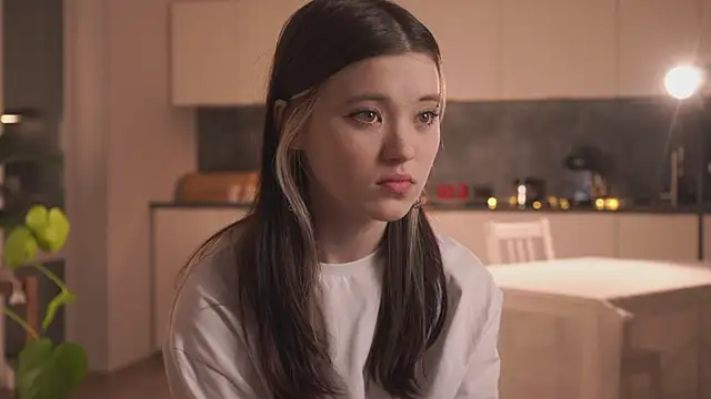 Snapshot of EleniRoeber chatting on 02.05.26 EleniRoeber online show from 02.05.26