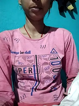 Snapshot of Juli_cut chatting on 02.11.26 Juli cut online show from 02.11.26