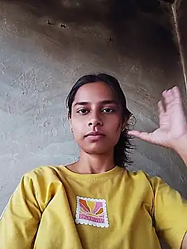 Snapshot of Queen_Simran chatting on 07.31.26 Queen Simran online show from 07.31.26