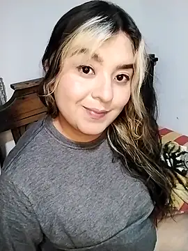 NaraHills  online show from 04.20.26