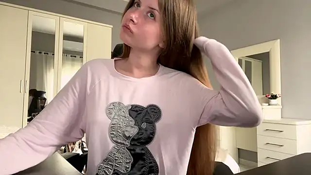 Iuckystar19 online show from 02.02.26