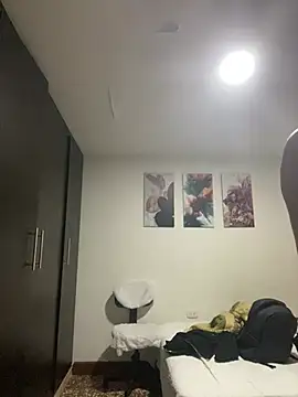 JuliaaVega online show from 03.05.26