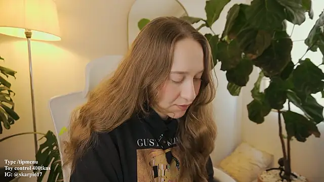 Scarlett NoirMuse online show from 02.02.26