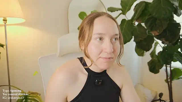 Scarlett NoirMuse online show from 03.23.26