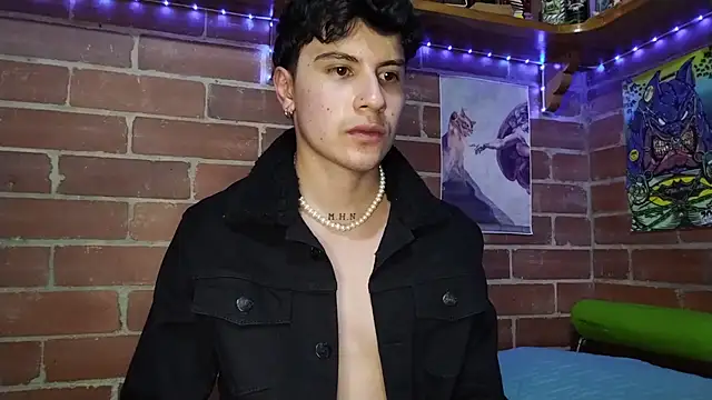 Snapshot of PaulDamico chatting on 03.05.26 PaulDamico online show from 03.05.26