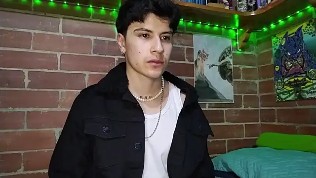 Snapshot of PaulDamico chatting on 03.06.26 PaulDamico online show from 03.06.26