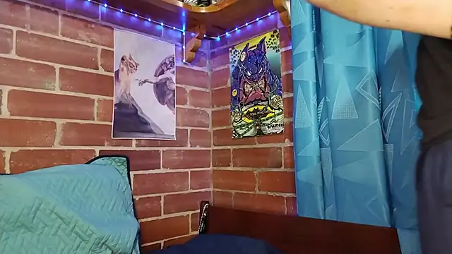 Snapshot of PaulDamico chatting on 03.07.26 PaulDamico online show from 03.07.26