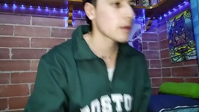 Snapshot of PaulDamico chatting on 04.03.26 PaulDamico online show from 04.03.26