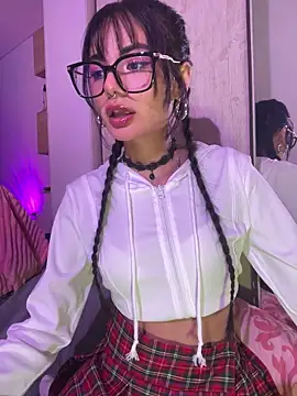  Lucycherry online show from 03.19.26